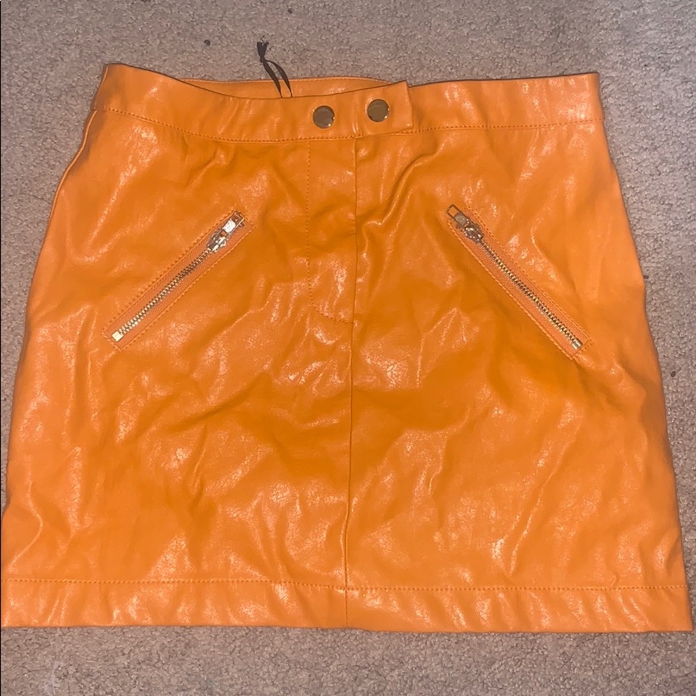 Mini leather skirt